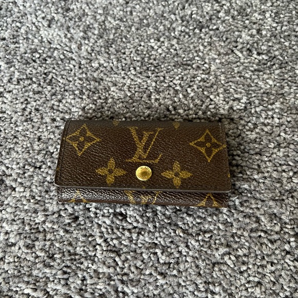 Louis Vuitton, Bags, Louis Vuitton Key Holder